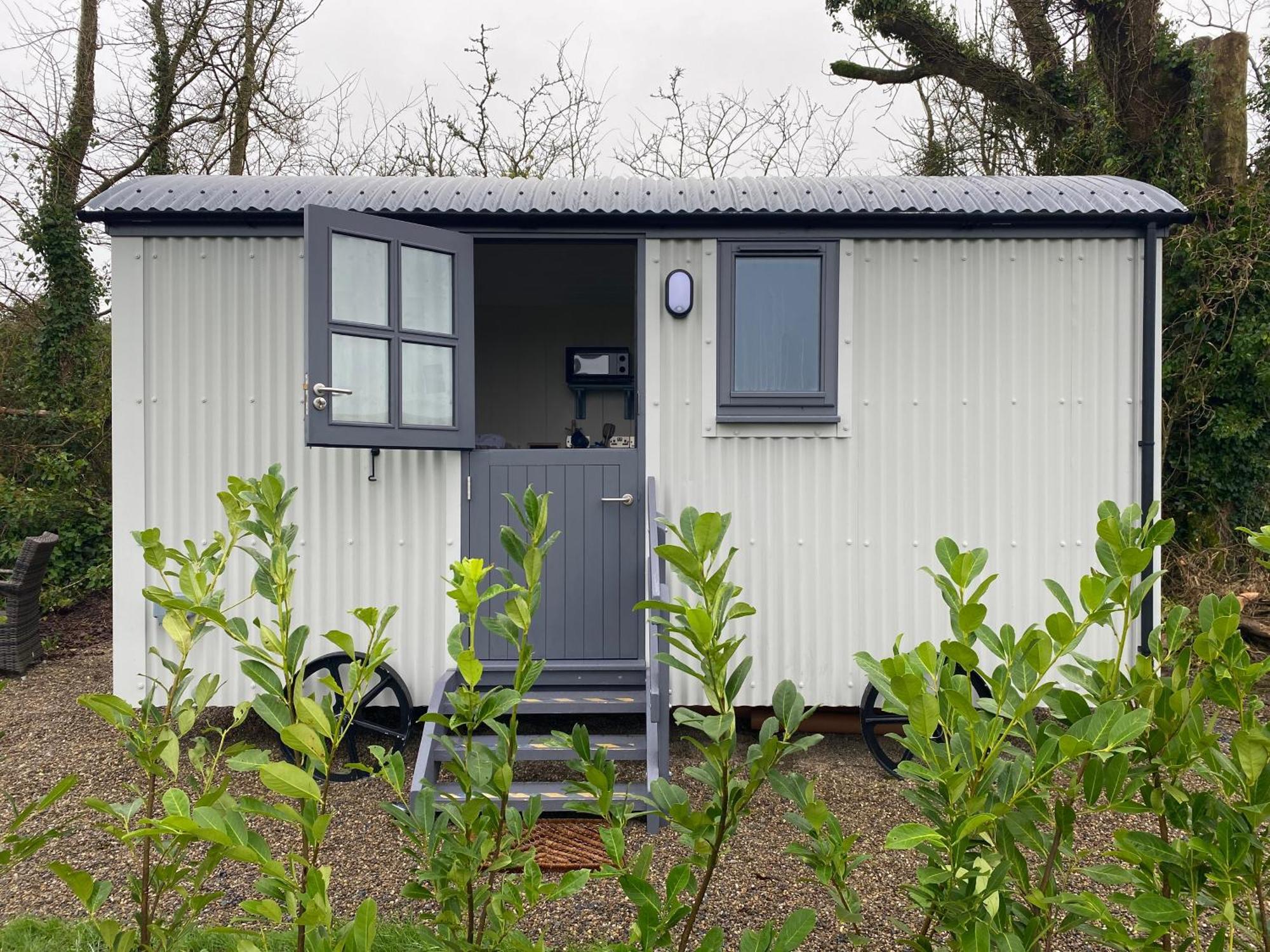 Villa Burren Garden Glamping Hut à Boston Extérieur photo